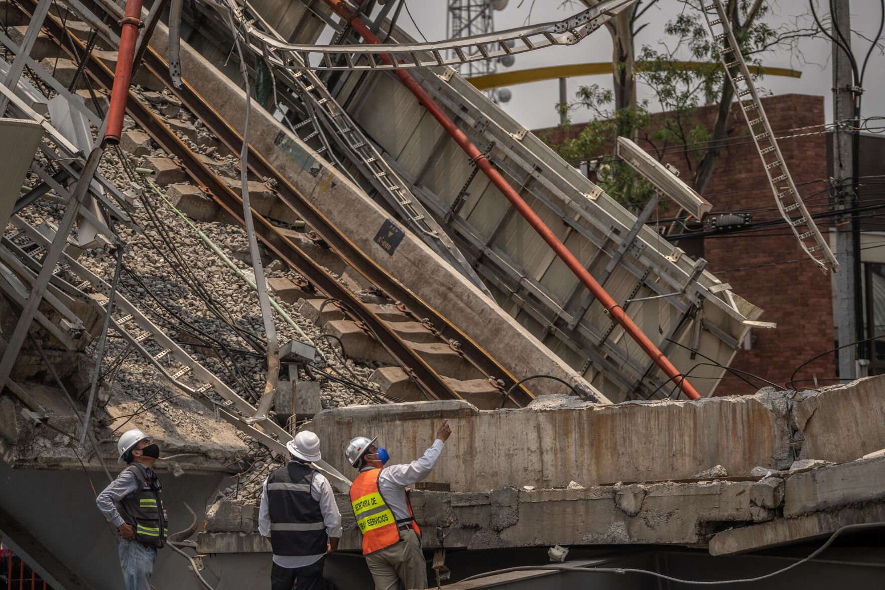 MEXICO METRO CRASH 1